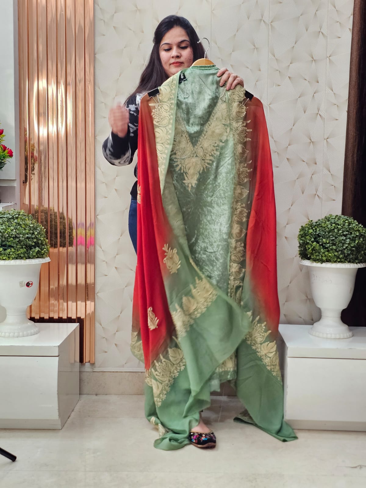 Velvet Collection With Chinon Dupatta -3