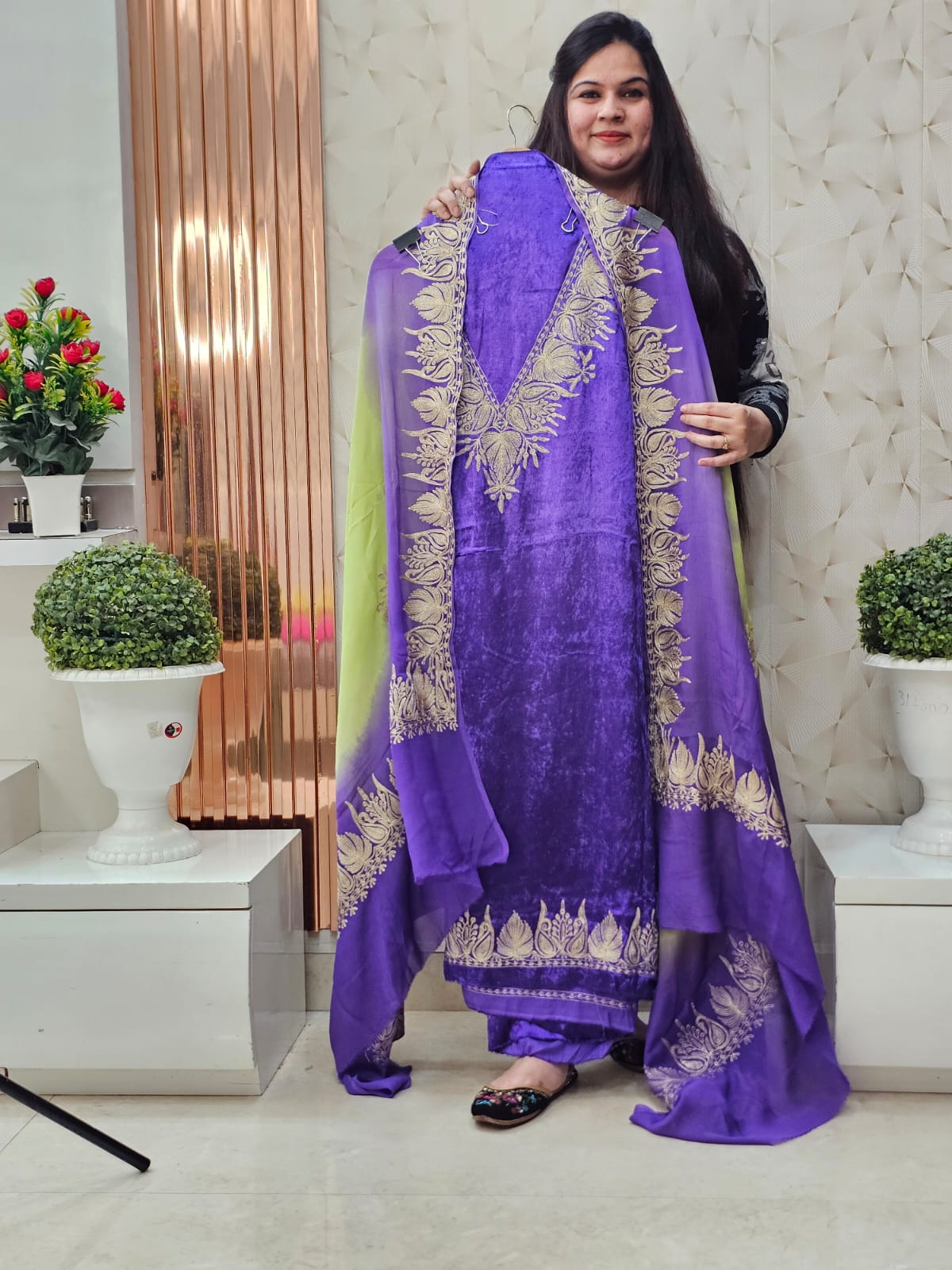 Velvet Collection With Chinon Dupatta -9